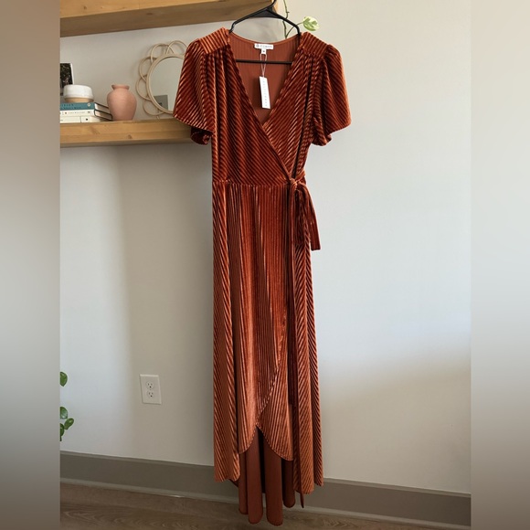 Baltic Born Andi Rust Ribbed Velvet Wrap Dress - Picture 2 of 6
